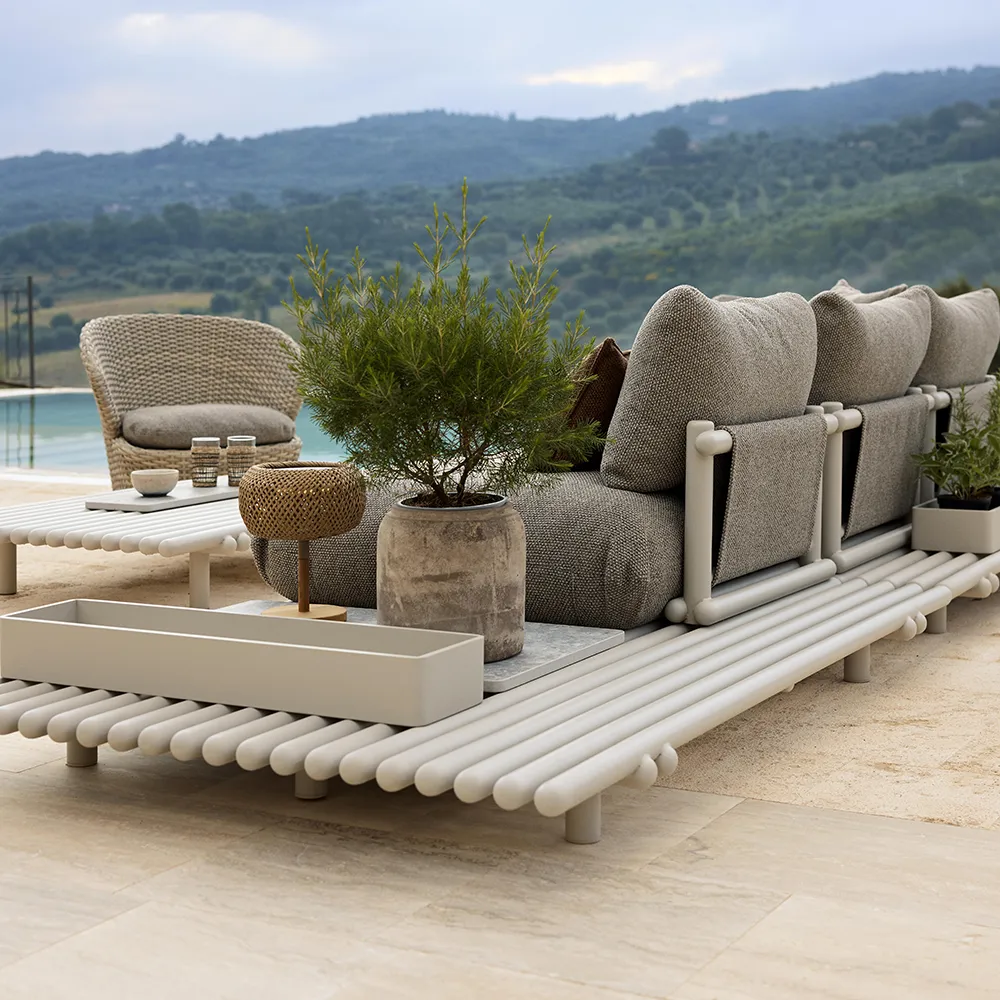 Sticks sofa m/ sjeselong Alu/desert sand
