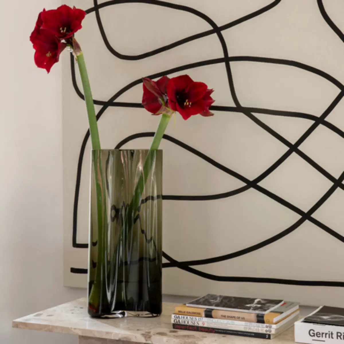 Aer Vase - H33 cm - Røyk