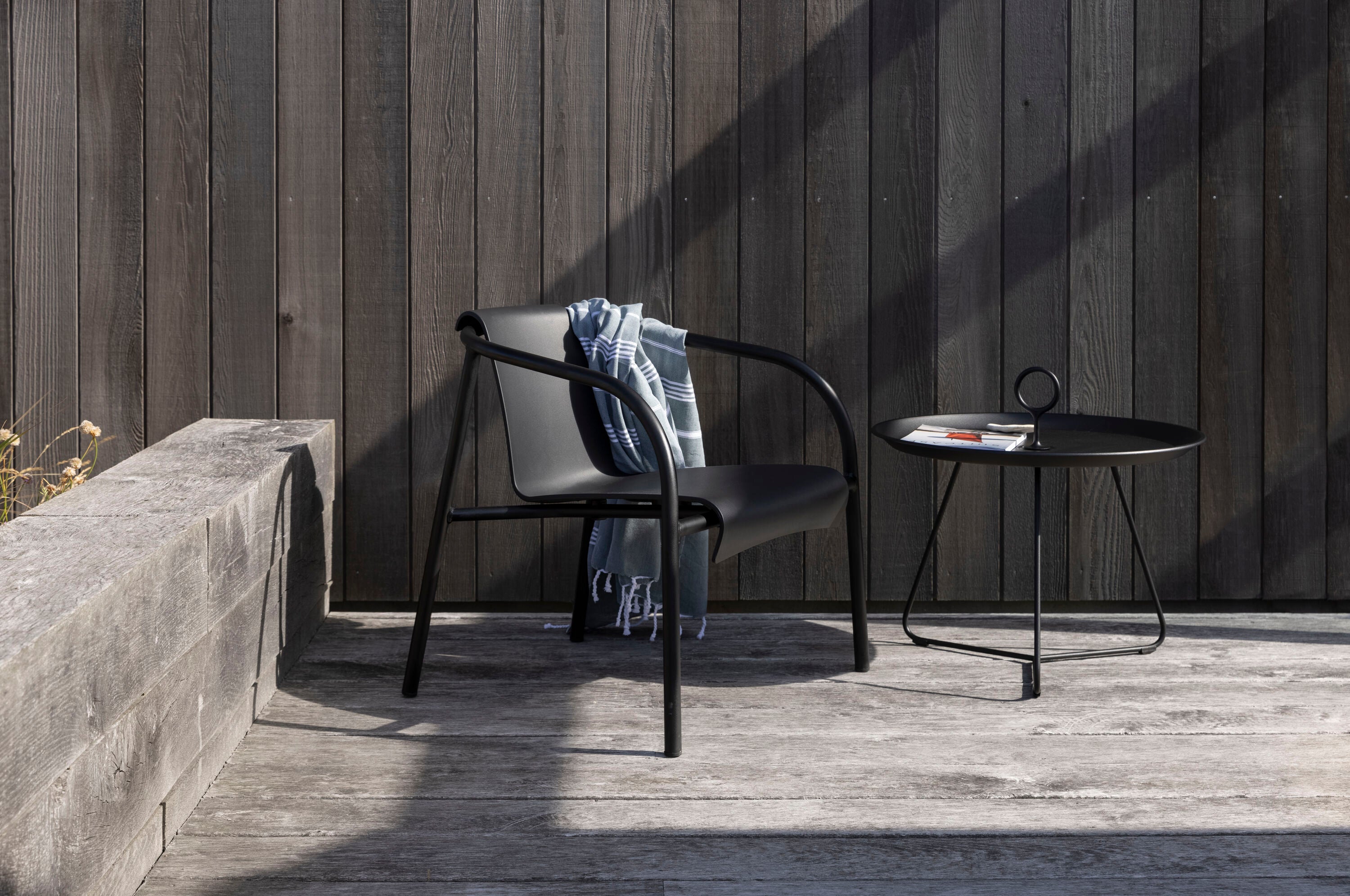 Sidebord med øyer 45 cm Pigeon blå