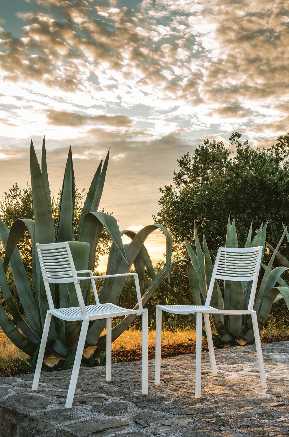 Easy lenestol stabelbar pulvergrå