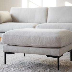 Corwin Fotpall stoff Rita lys beige