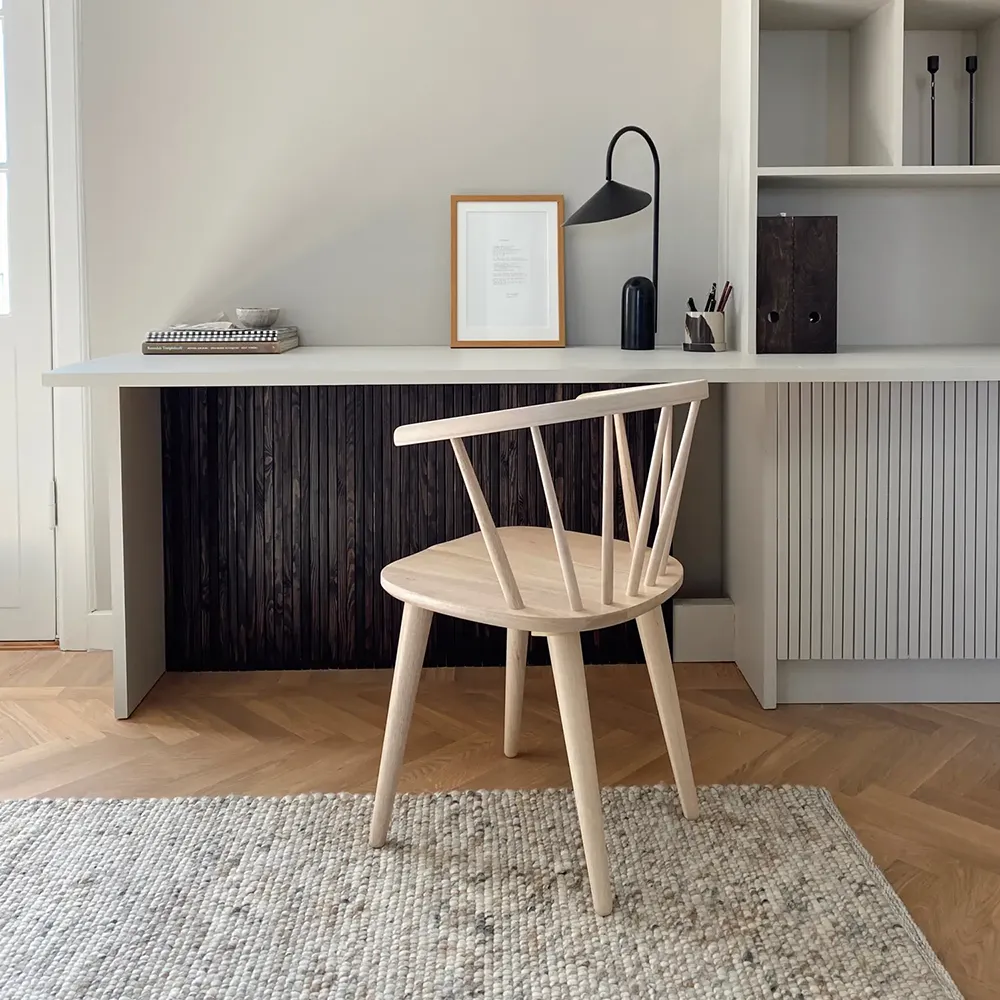 Carmen spisestol hvitpigmentert