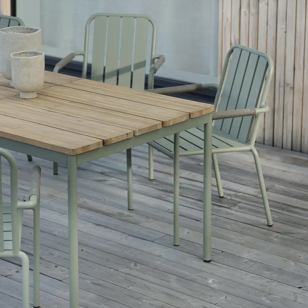 Innes karmstol Dusty Green Brafab