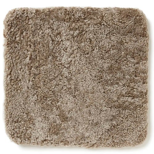 Curly Seat Cover Sheepskin 40x40cm Light Brown 