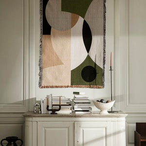 Entire Tapestry Teppe