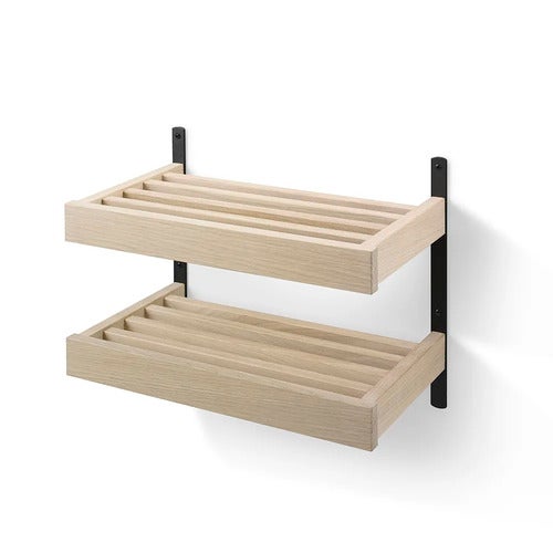 Nadja Skohylle 50 cm 2 nivåer veggmontert Hvitoljet eik/mattsvart stål
