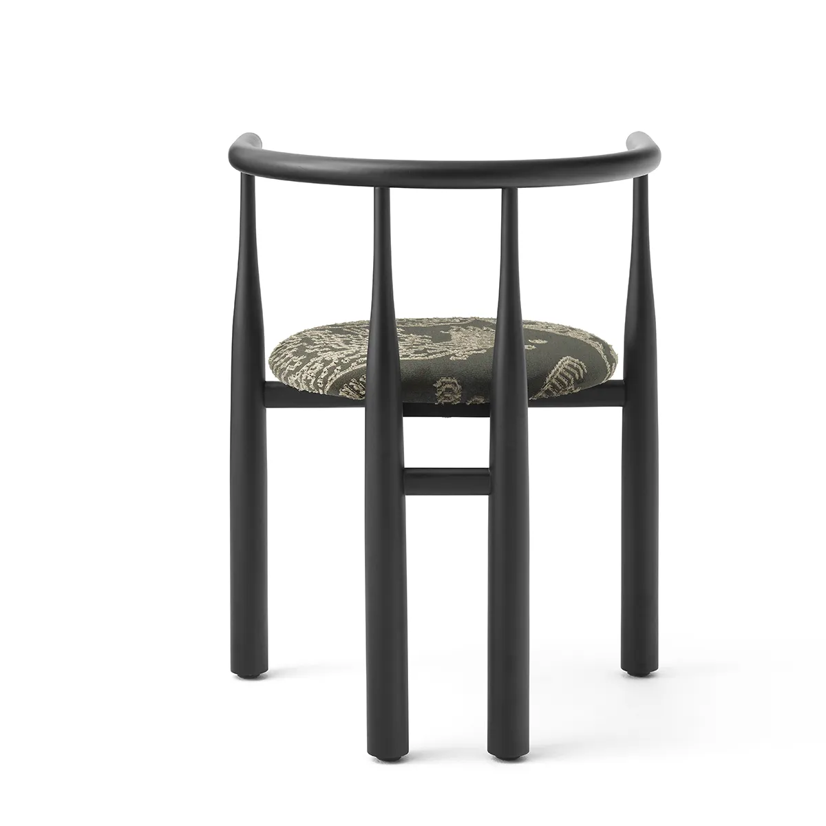 Spisestol Bukowski Black Dedar Tiger Mountain med armlener