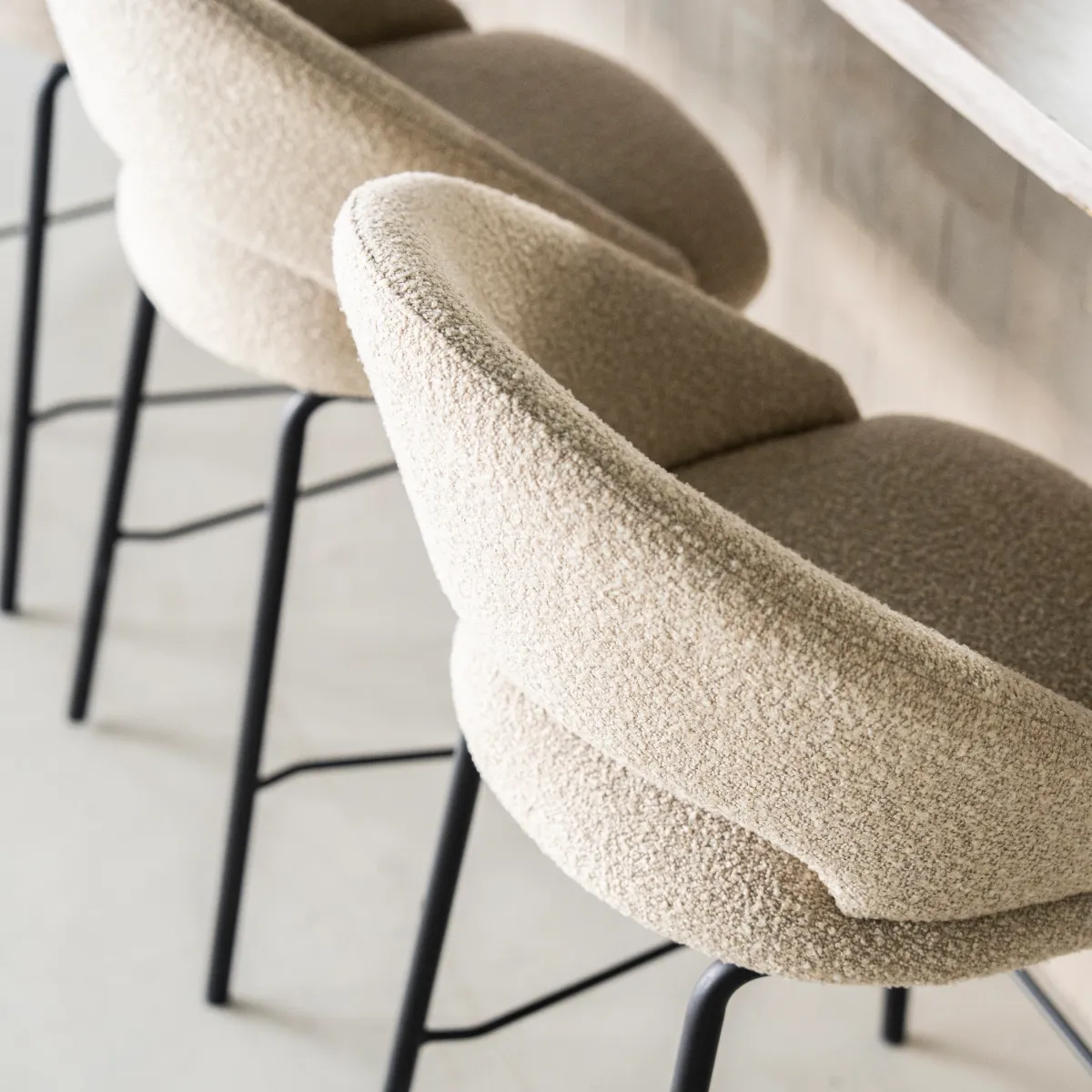 Nido barstol 57x54x92 cm taupe