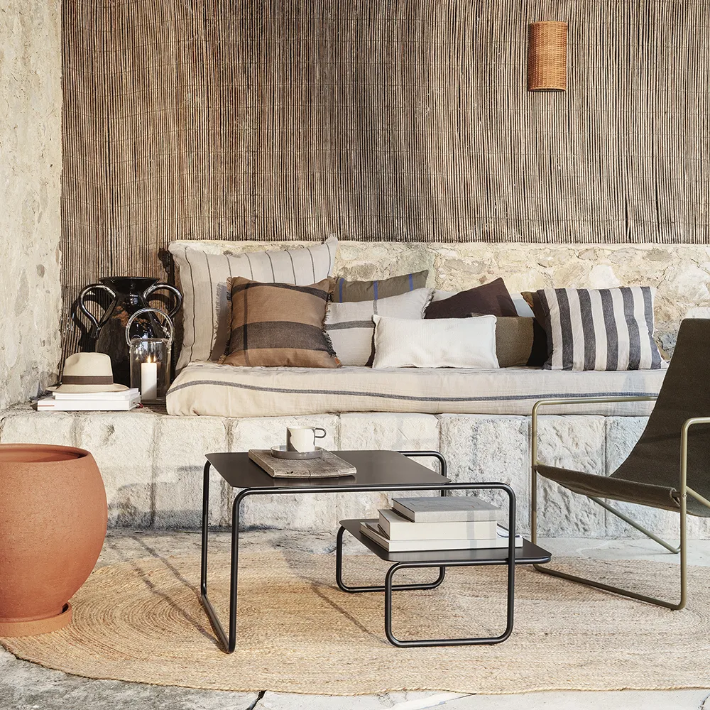 Level Sofabord Black