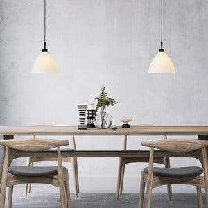 Maxi Dove pendel svart E27