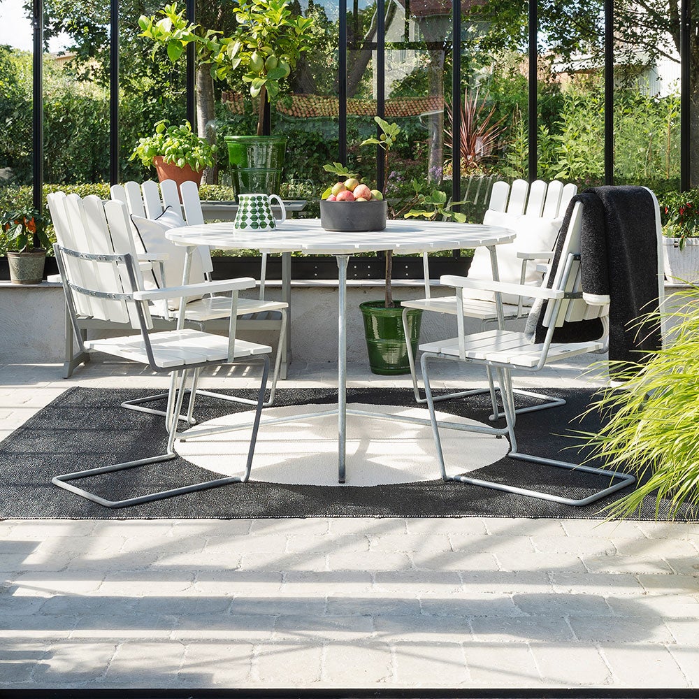 Vera matte 180x230 cm one black / vanilla 