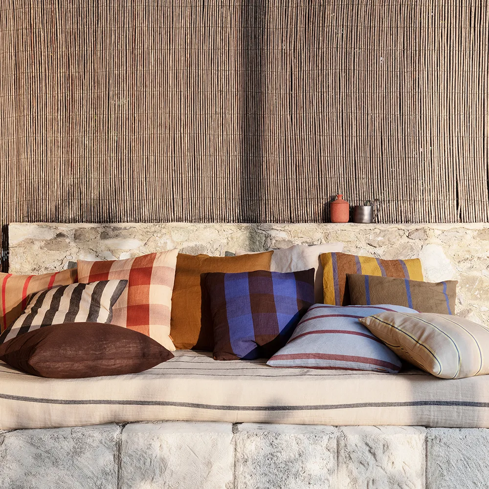 Grand Dekorativ pute - Lime/Bright Blue/Choco