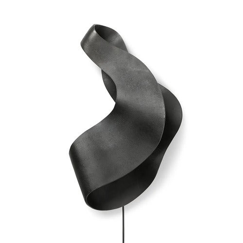 Oyster Wall Lamp - Black