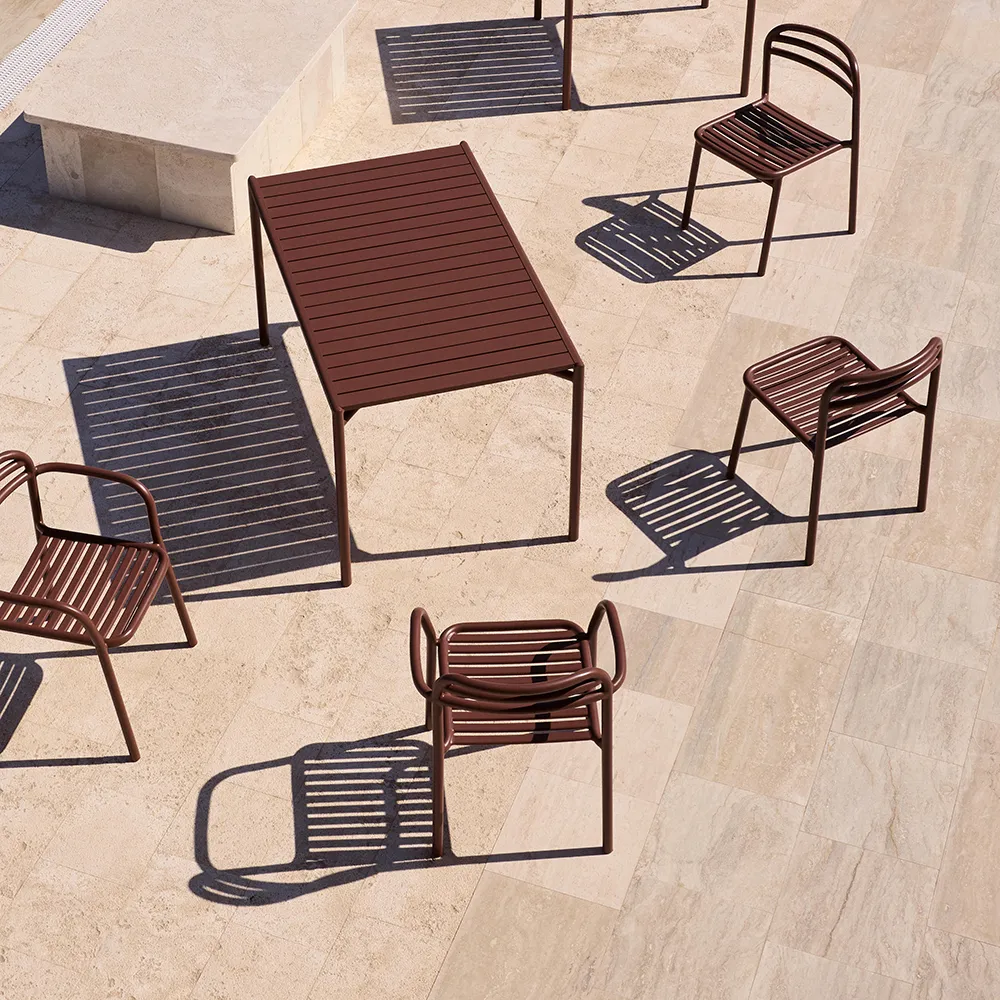 Bliss spisebord 133x81 cm Desert red