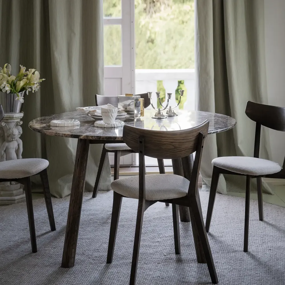 Taransay spisebord Ø125 cm brun marmor/brun eik