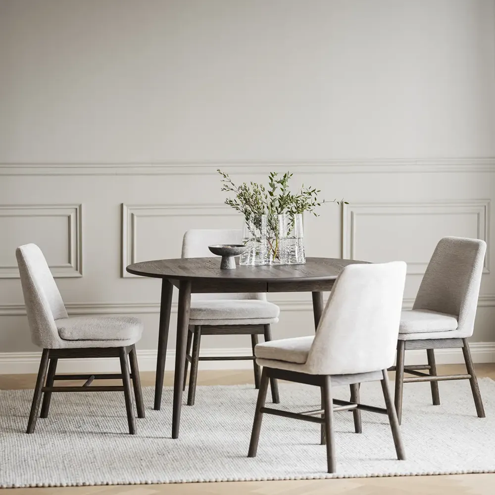 Tyler spisebord Ø120-165 cm brun eik