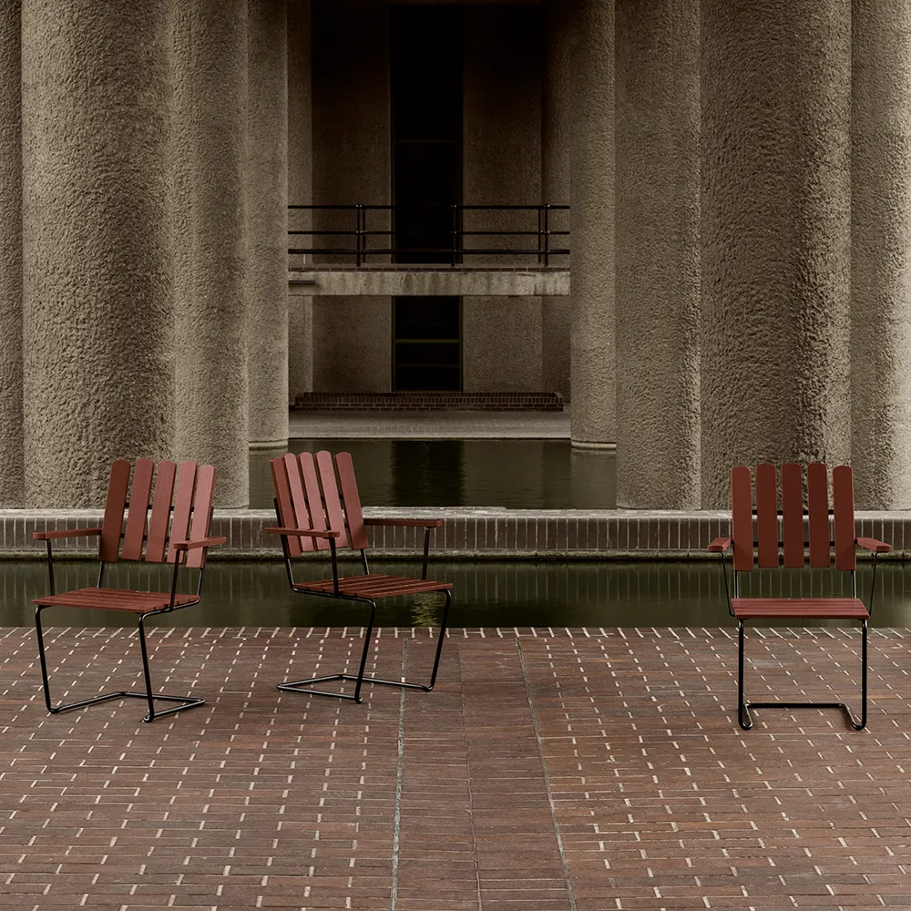 A2 lenestol Mørkerød lakkert eik / Svart