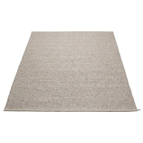 Svea matte 230x320 cm mud metallic / mud 