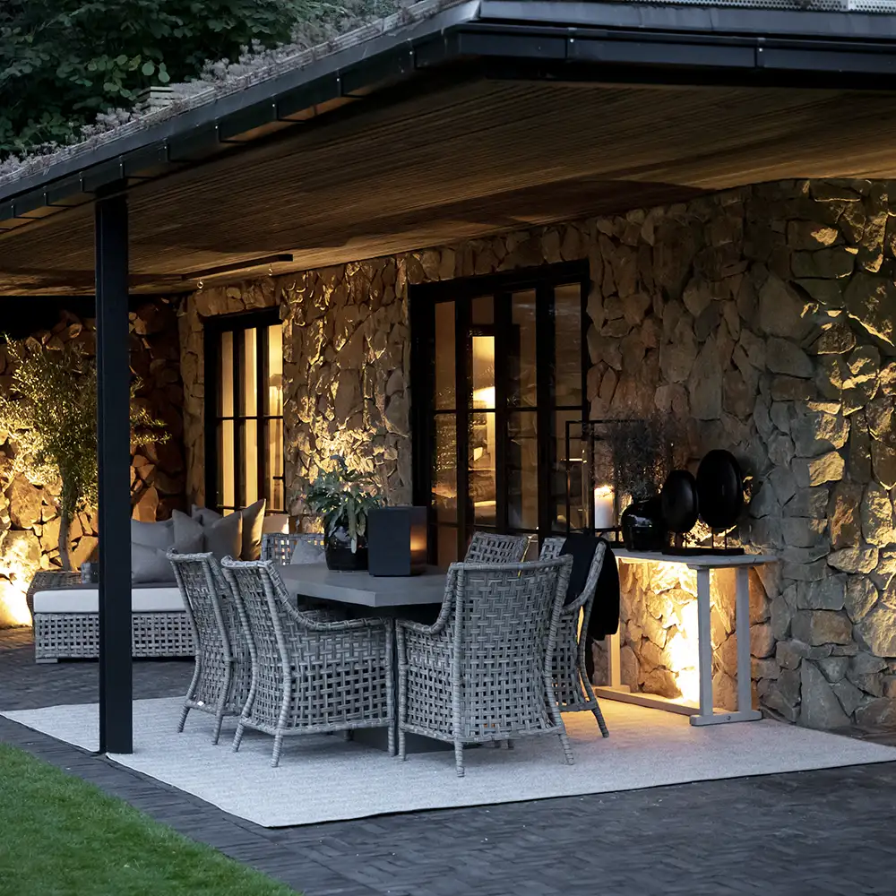 Marbella karmstol i kunstrotting Artwood