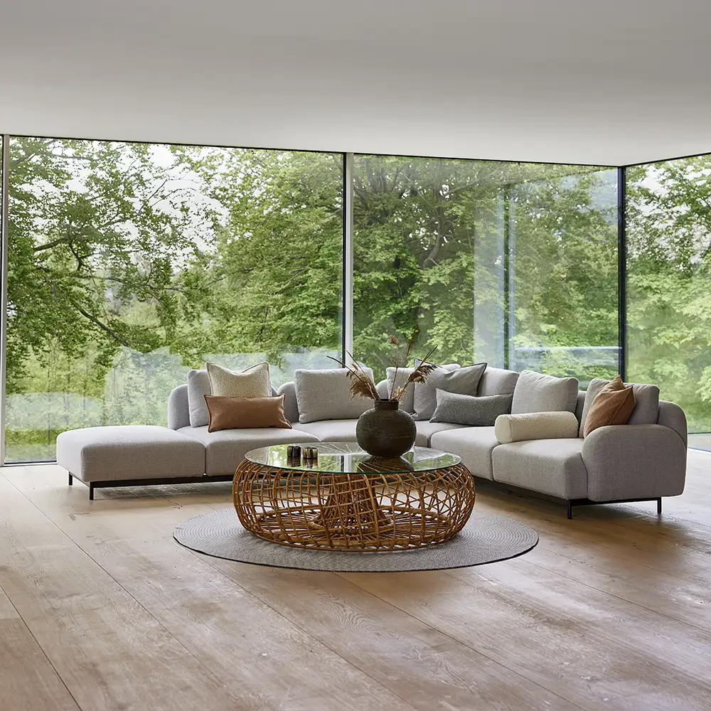 Aura puff Light brown, Essence