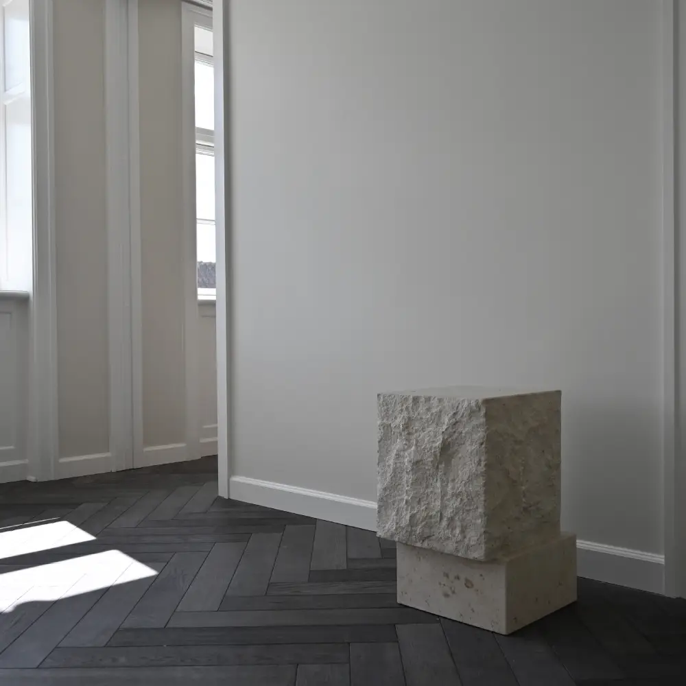 Temple høyt salongbord – Limestone
