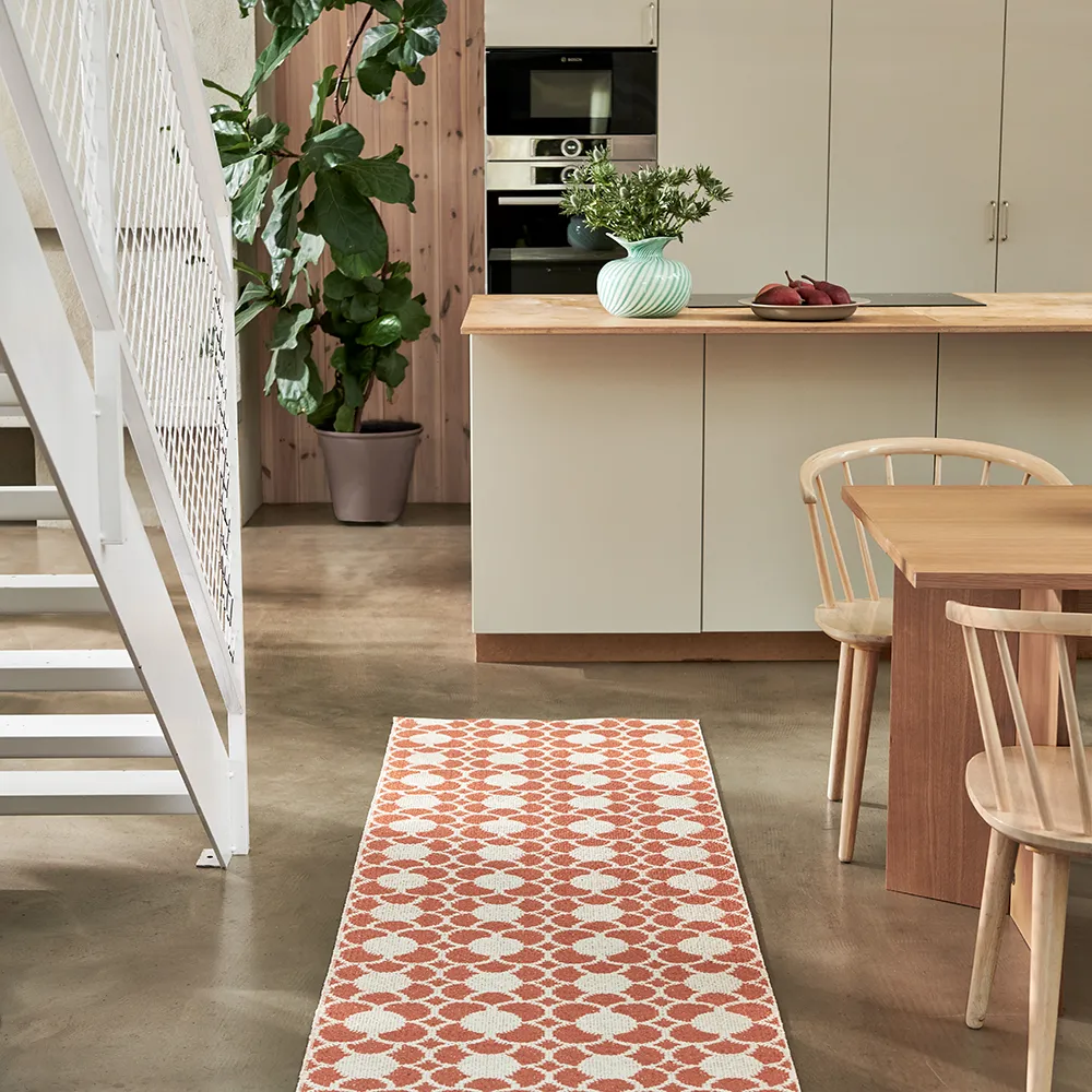 Anya teppe Pale Orange/Vanilla 70 x 300 cm