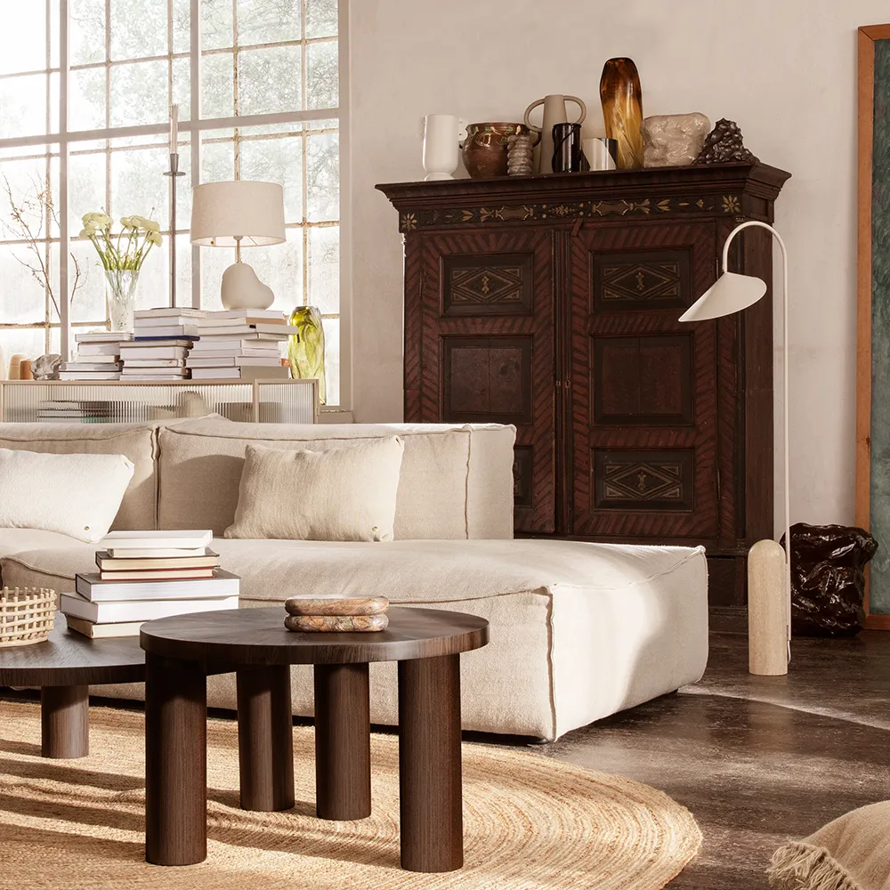 Justerbar Gulvlampe med Travertinfot Arum Cashmere