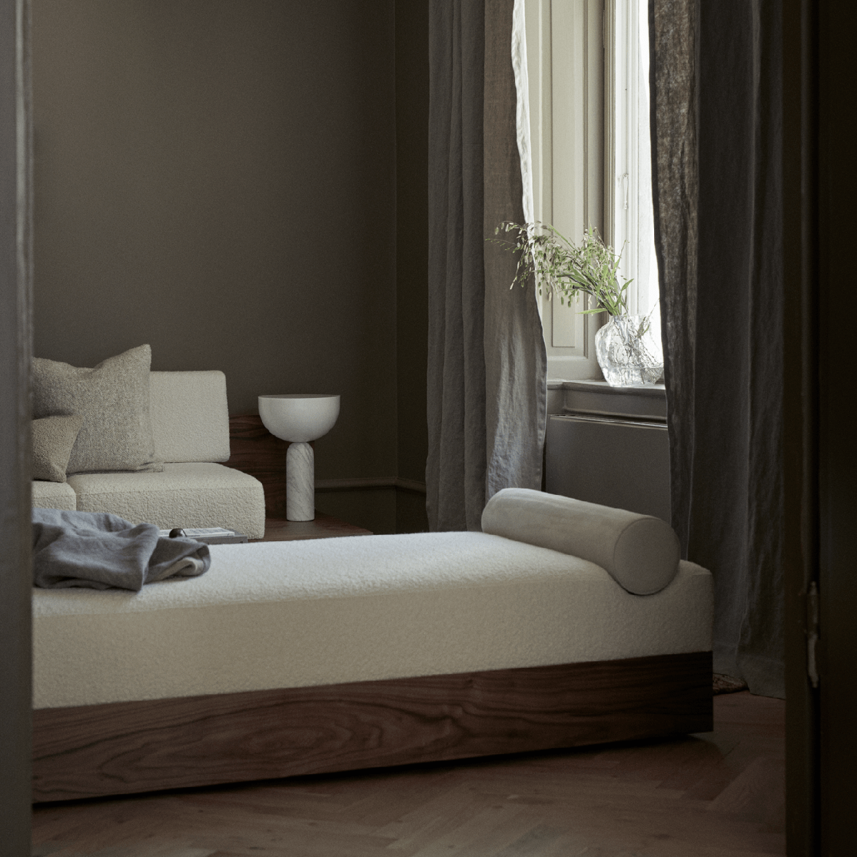 Kizu Bordlampe Large Hvit Marble EU