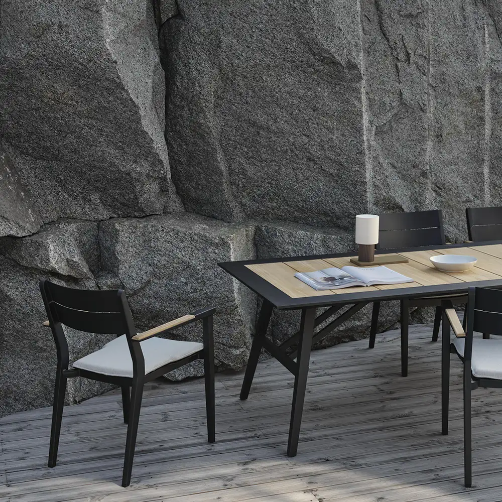 Chios Spisebord 100 x 175 cm svart/teak Brafab