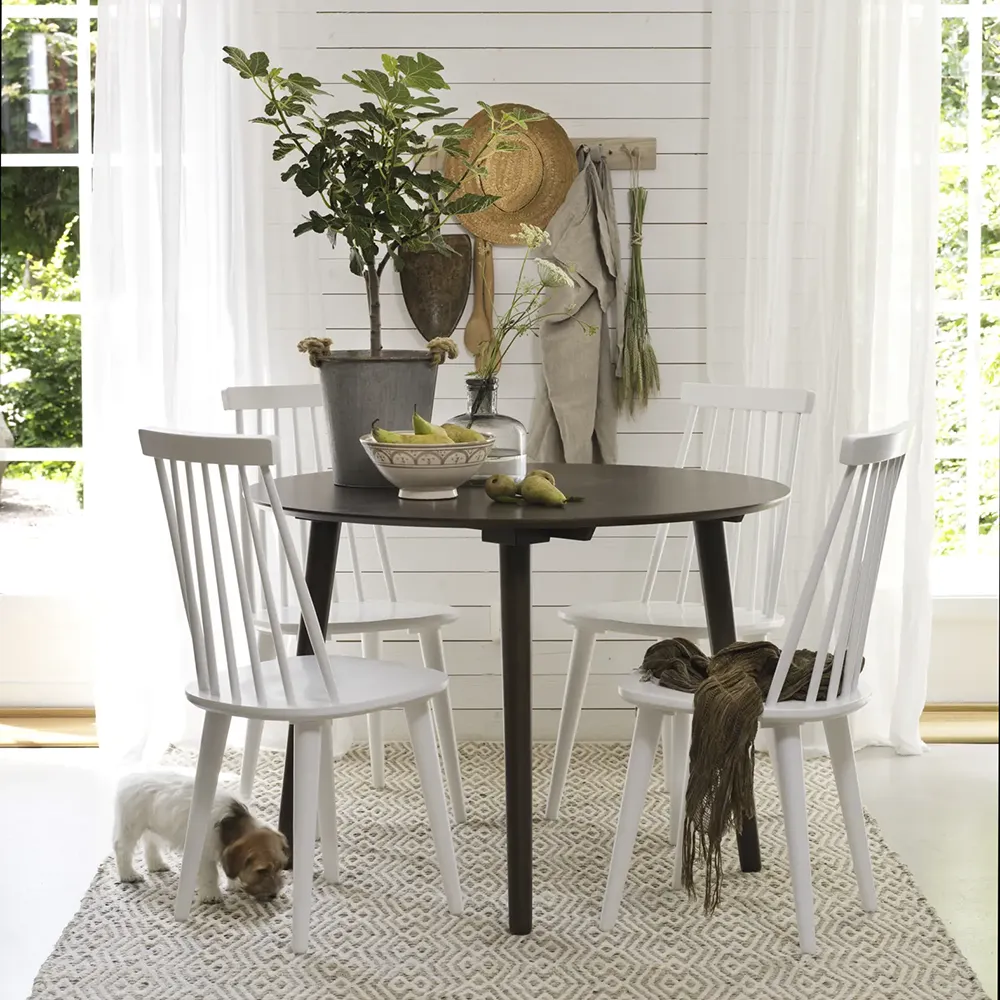 Lotta spisestol hvit