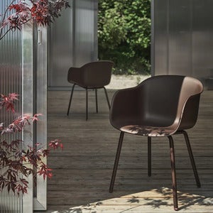 Fiber Outdoor Stol med armlener Anthracite Black 