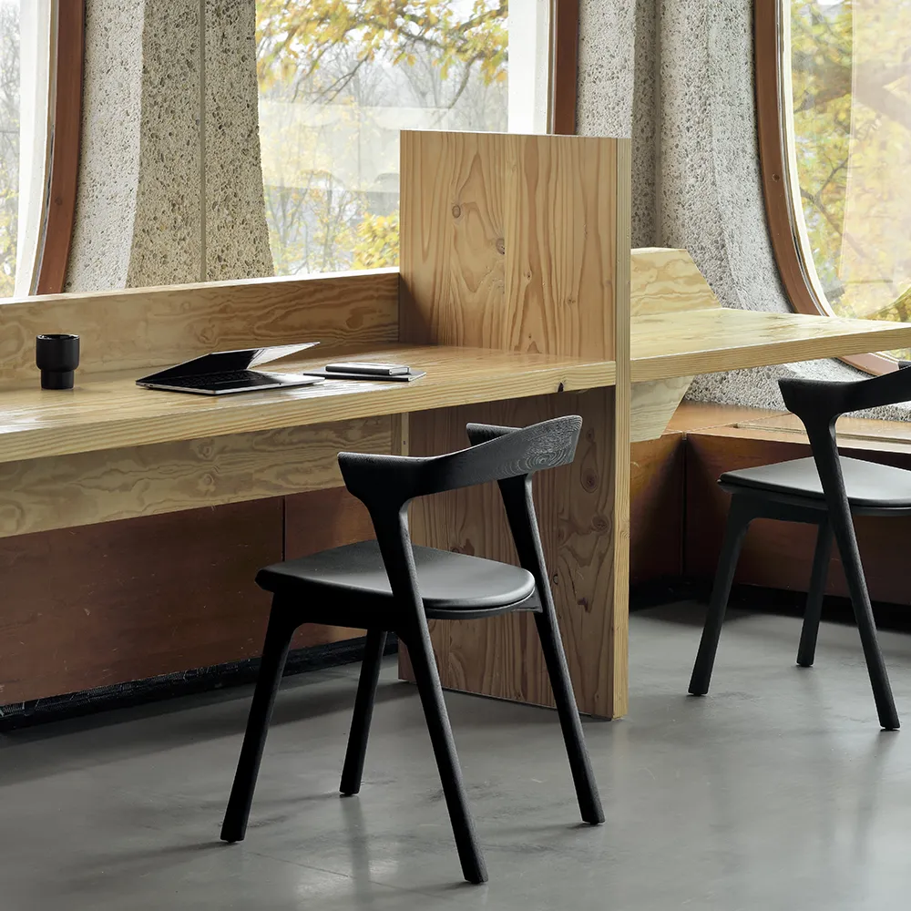 Bok Spisestol svart eik/black leather