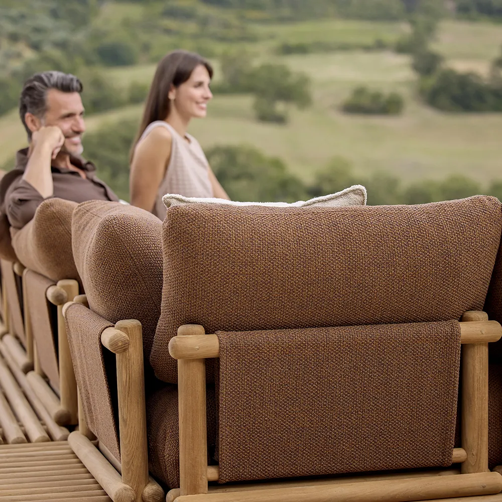 Sticks sofa m/ sjeselong Teak/desert sand