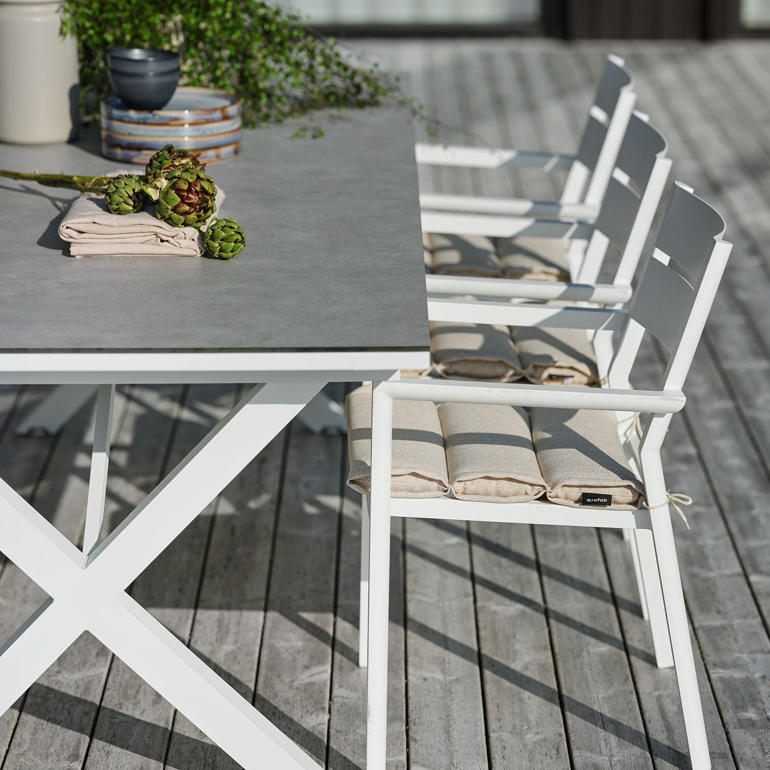 Delia karmstol hvit Brafab