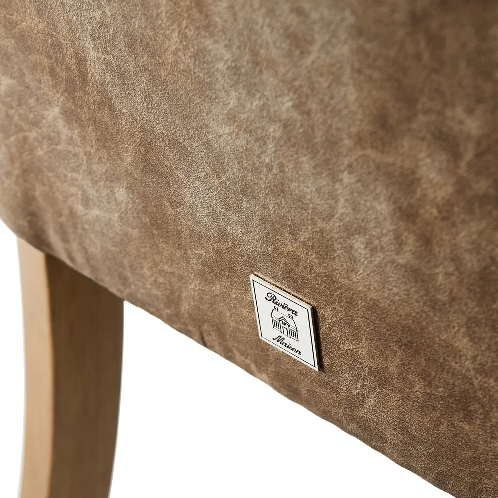 La Scala spisestuestol med armlener - coffee