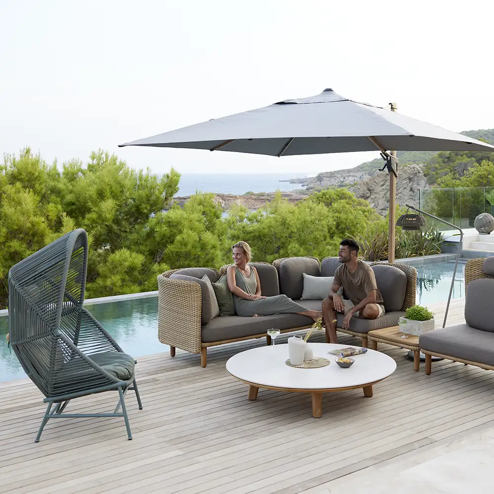 Hyde Luxe Tilt Parasoll 300x300 cm Taupe/Wood Look