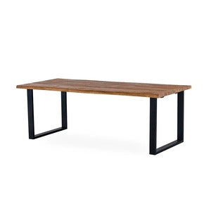 Exxet spisebord 210x95 med U-ben i oljet eik