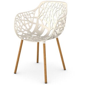 Forest Stol med armlener Iroko/Creamy White