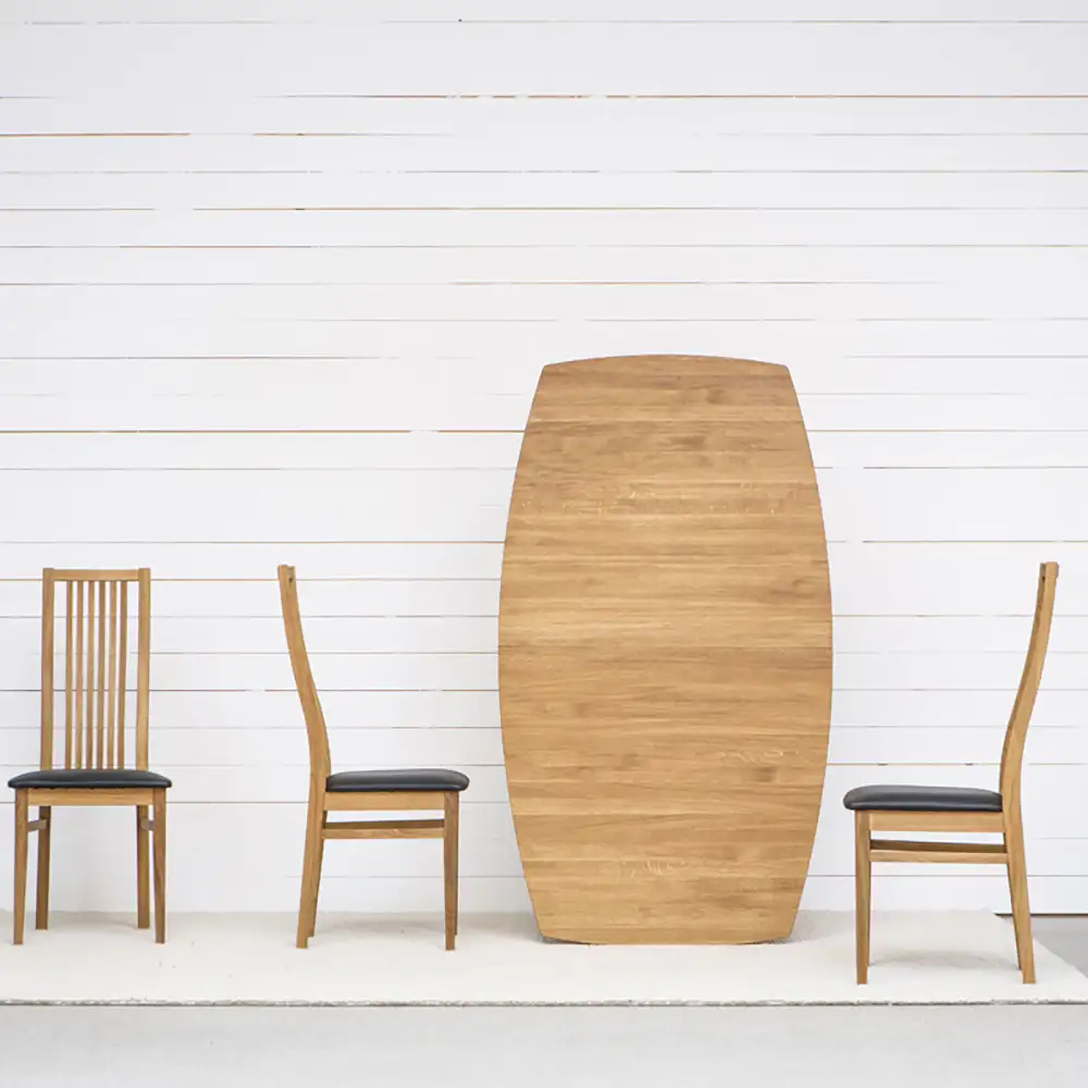 Allegro Spisestol i oljet eik med svart skinn 2-pakning