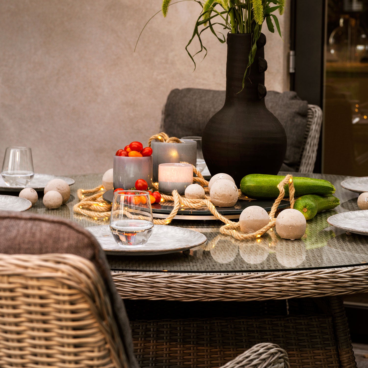 Hornbrook spisebord 150 cm beige kunstrotting Inkl.glass Brafab