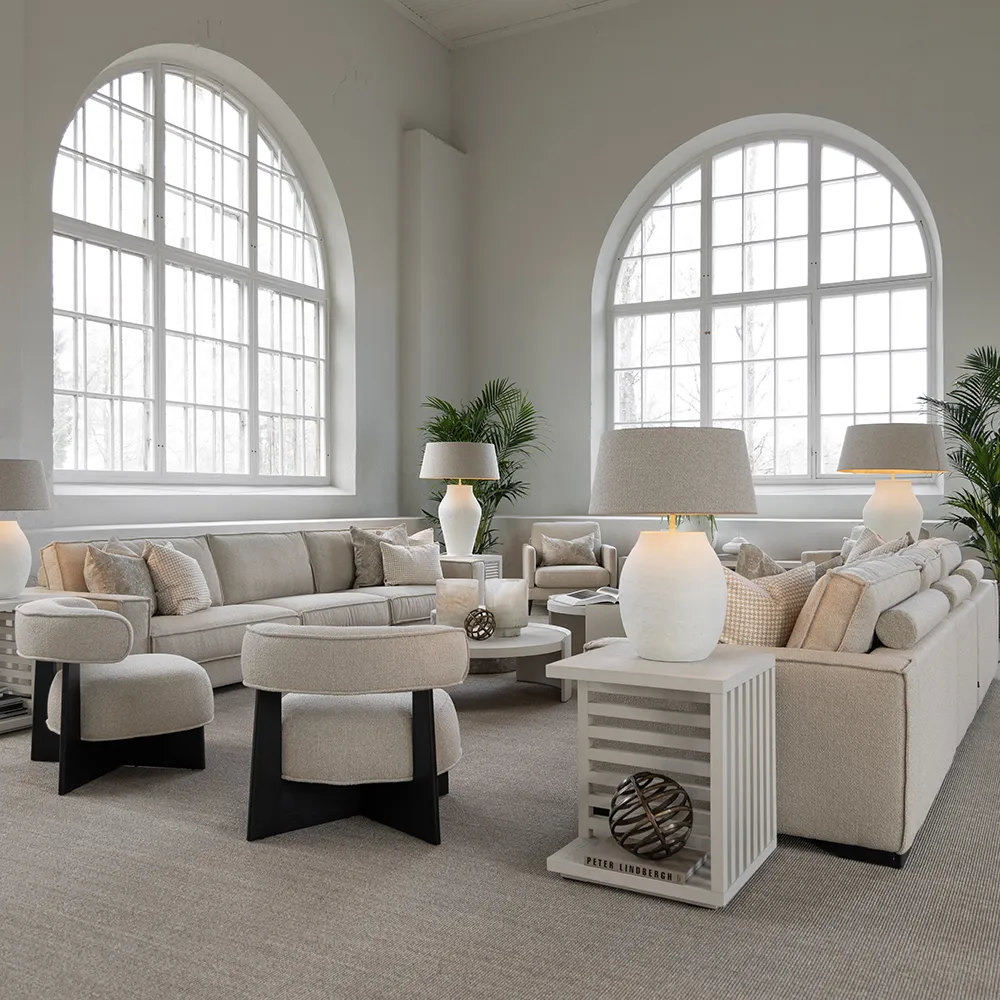 FIORA Bordlampe-elfenben