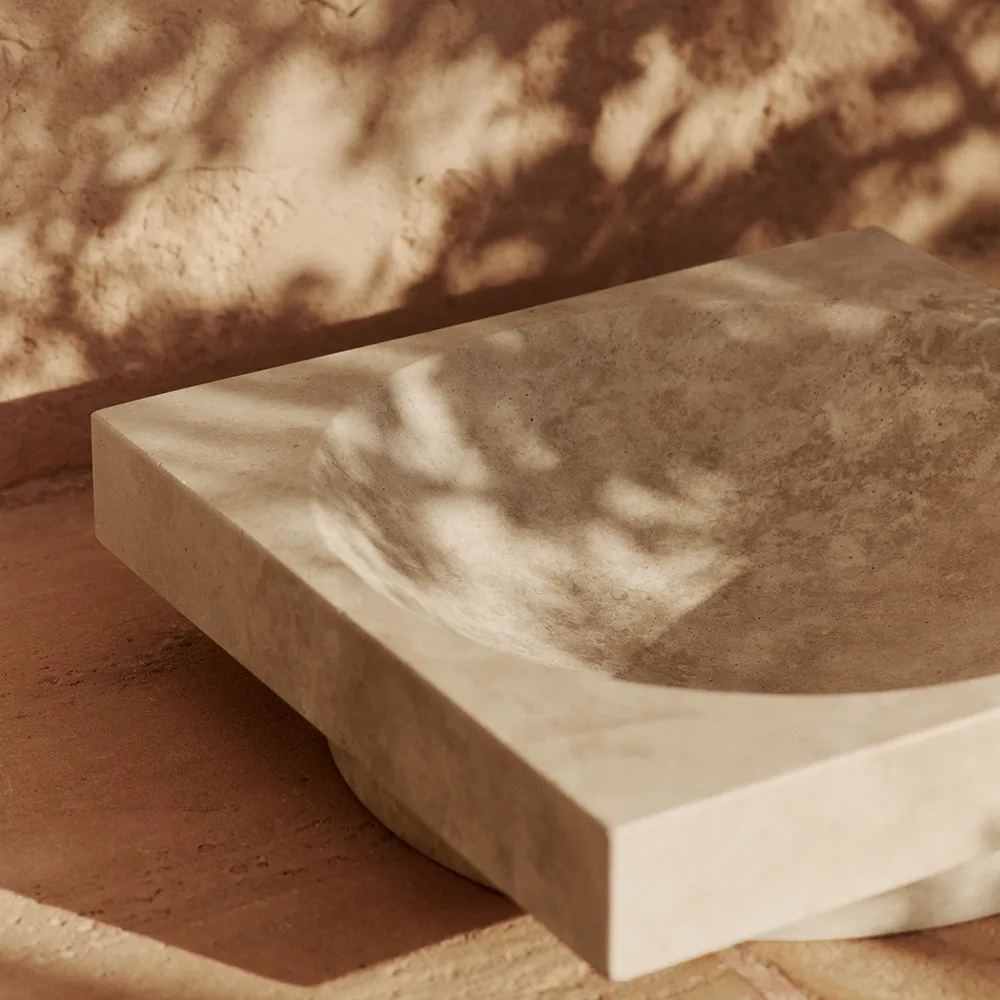 Hew Low Centrepiece - Travertine