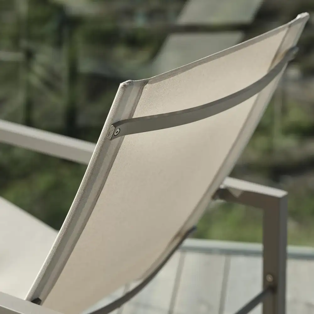 Vevi lenestol Khaki/Offwhite