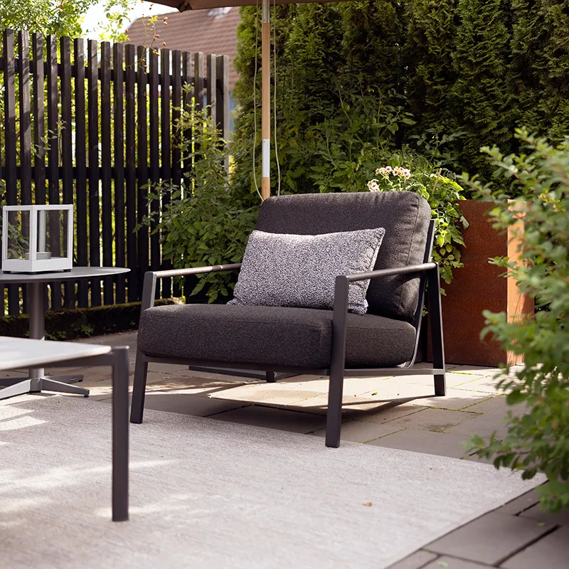 Lyra lenestol Svart / Teddy black