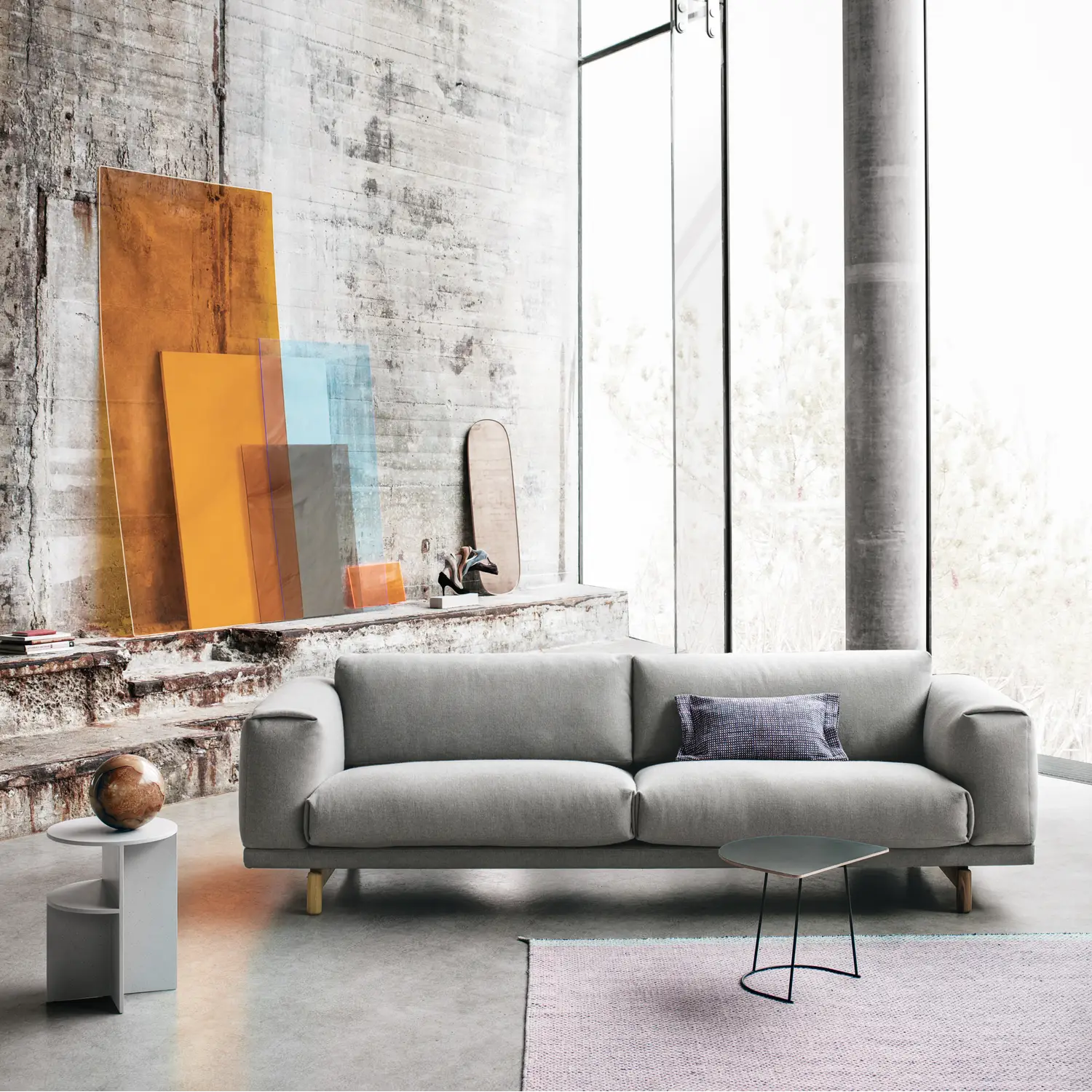 Rest Sofa 3-seters metallbase med peis 6/svart