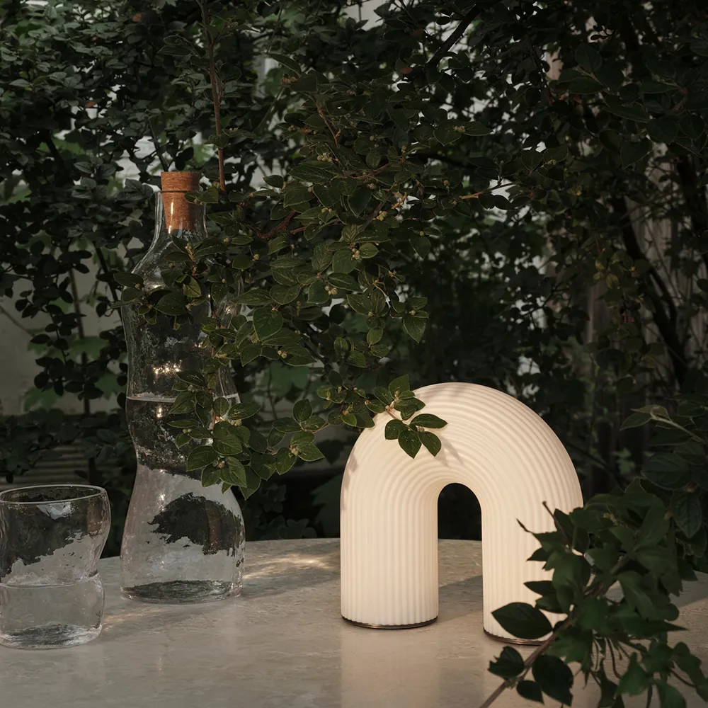 Vuelta Portabel lampe White