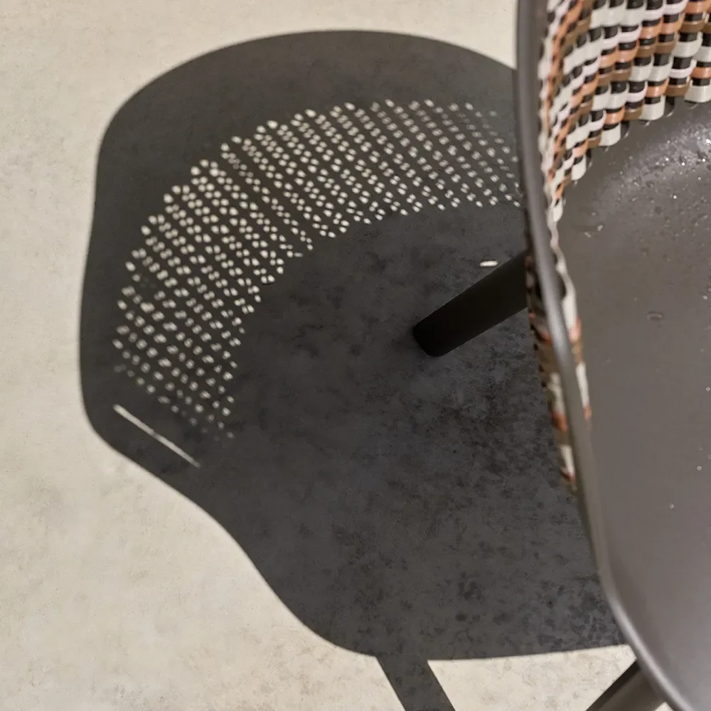 MYMI lenestol w/ aluminum ben DE1 black pepper 0317 black pepper 0317