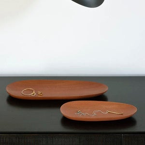 Thin ovale brett lakkert mahogni- sett med 2