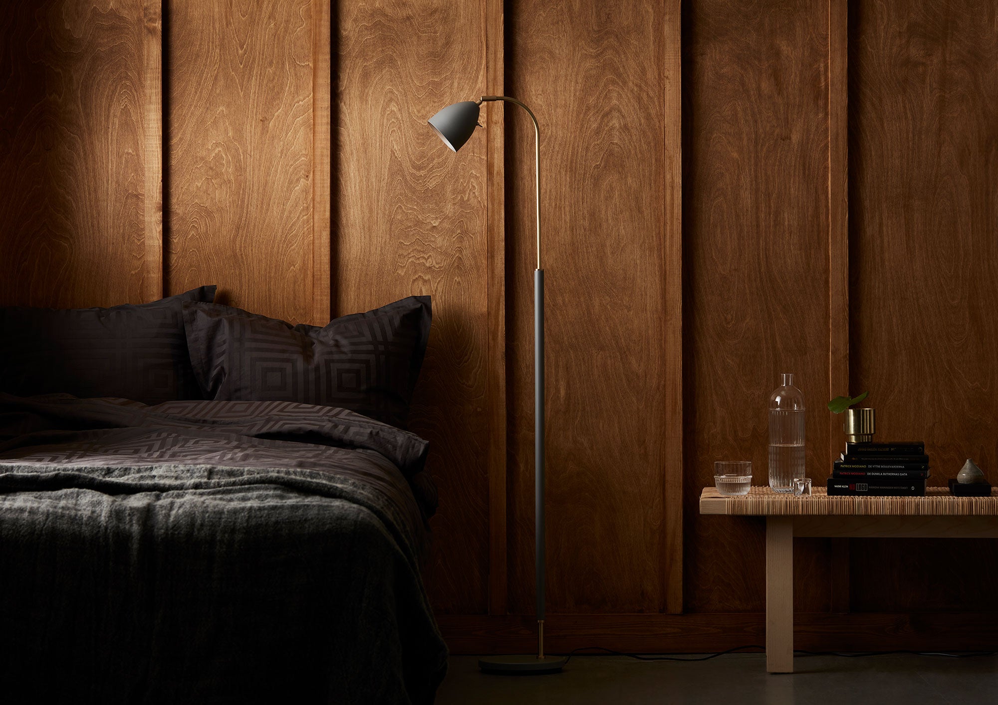 Deluxe gulvlampe hvit/messing Mr16 inkl. lyskilde