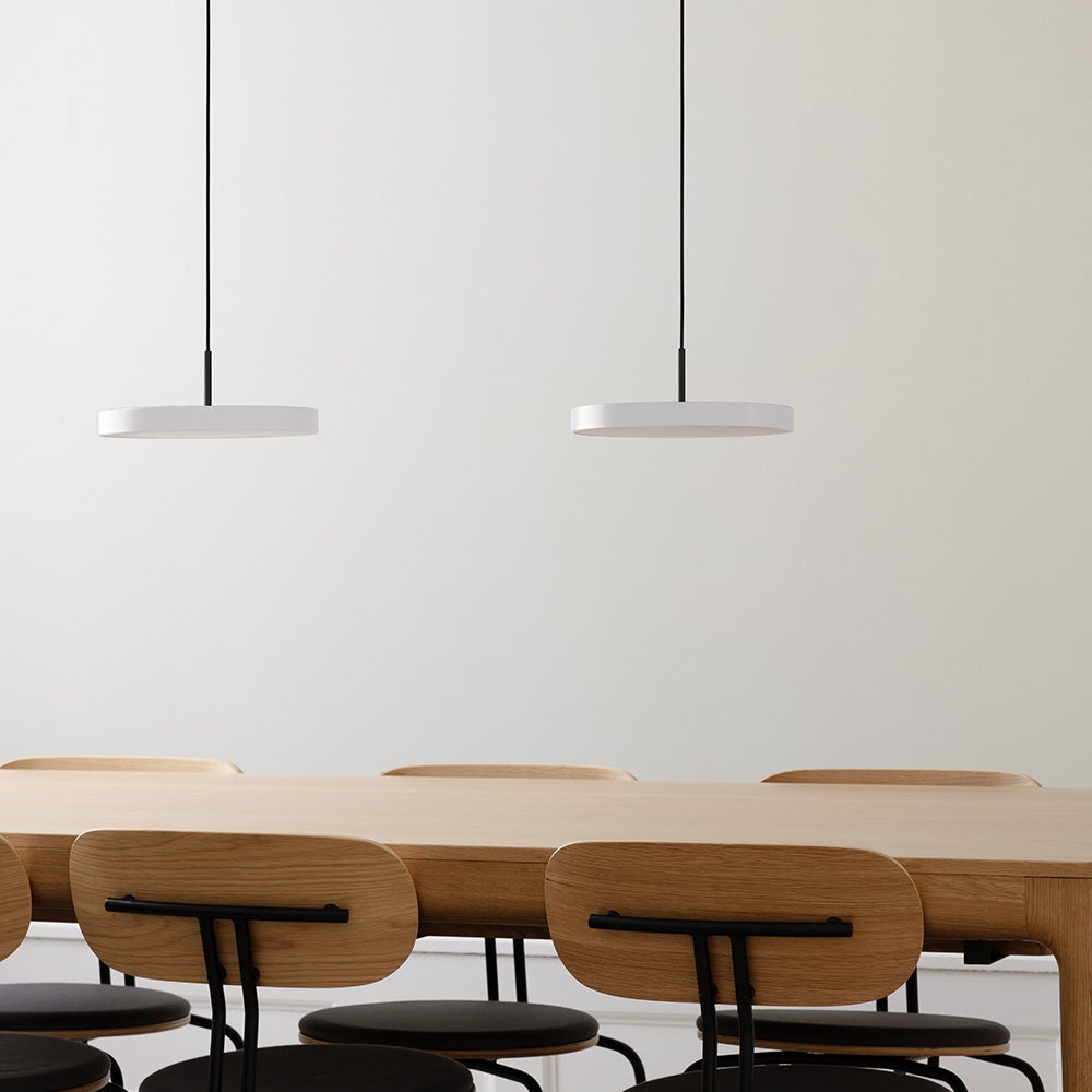 Asteria Mini Ø31 cm pendellampe Pearl White/svart